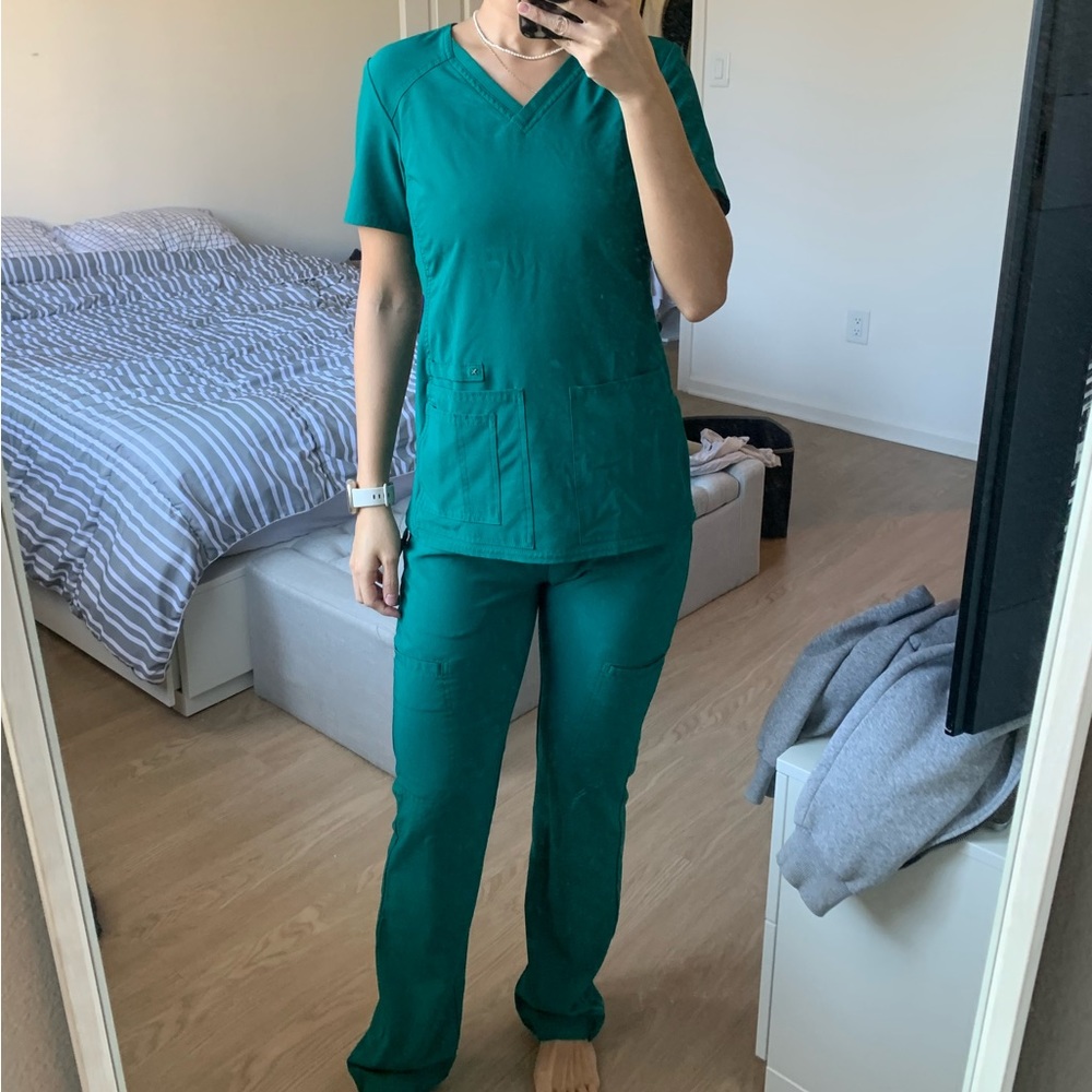 Cherokee iFlex Scrubs Set of 3